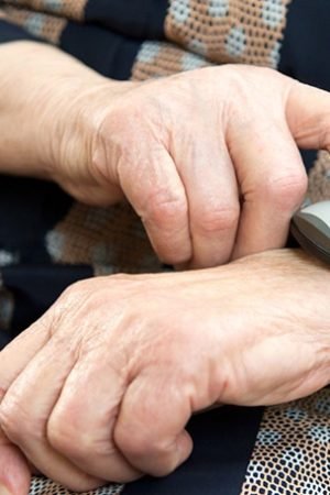 How do you buy best medical alerts systems?
